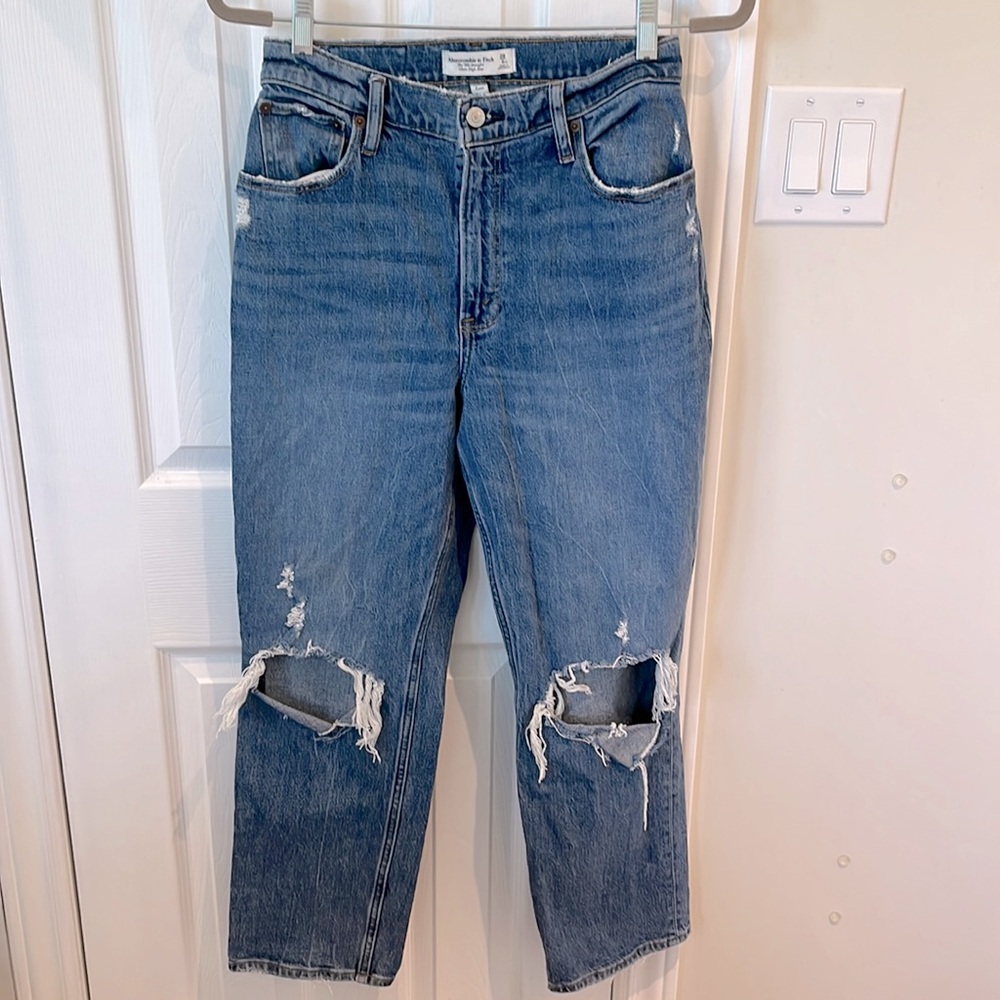 Abercrombie Jeans - The 90’s straight ultra high rise curve love - size 28